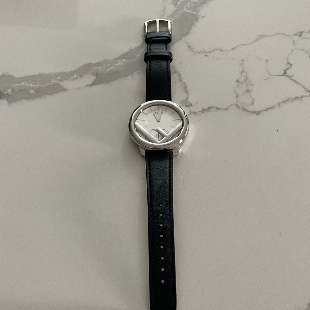 Fendi Monochrome Watch with Logo Detail and Black Leather Strap (36mm) - Picture 10 of 12